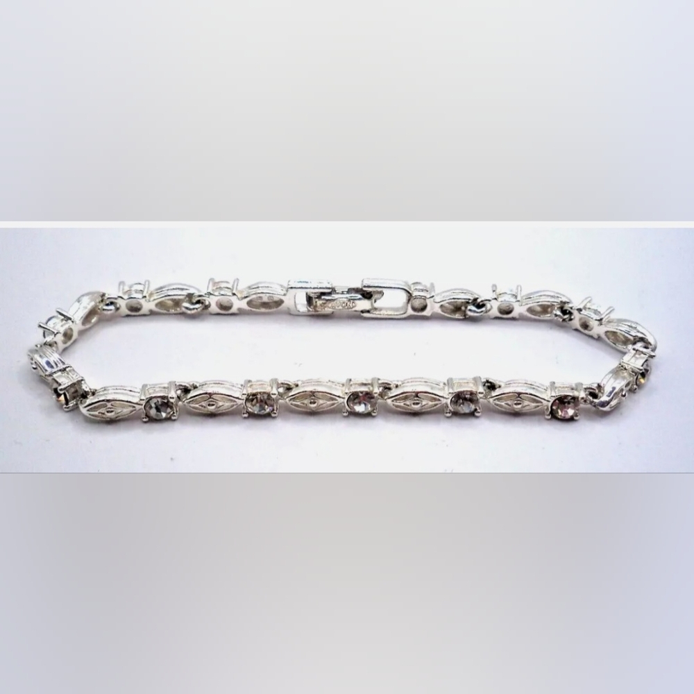 VTG Avon Silver Plated Tennis Bracelet